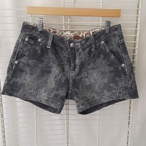 Miss Me Jean shorts